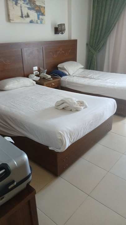 Zimmer Royal Star Beach Resort