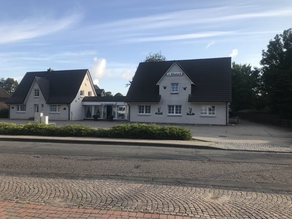 Außenansicht Hotel Friesland
