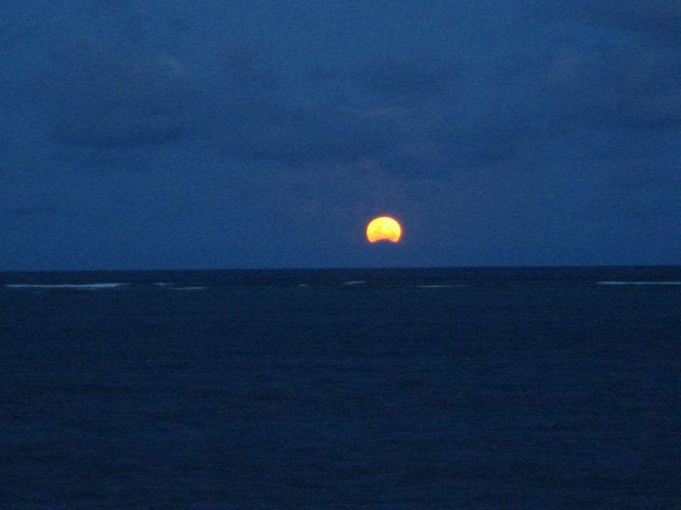 Was für ein Mond! Reef Hotel Mombasa