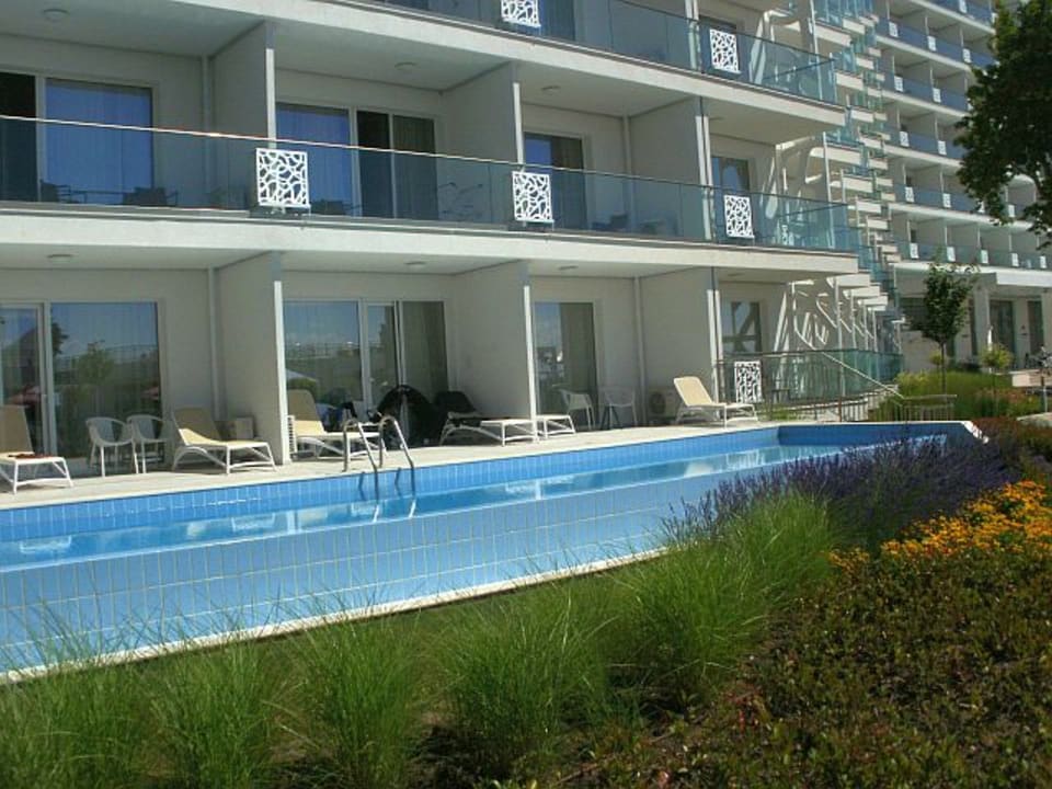 Pool Maritim Hotel Paradise Blue Albena