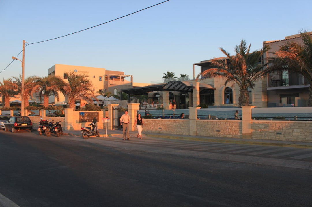 Das Hotel in der Abendsonne Pearl Beach