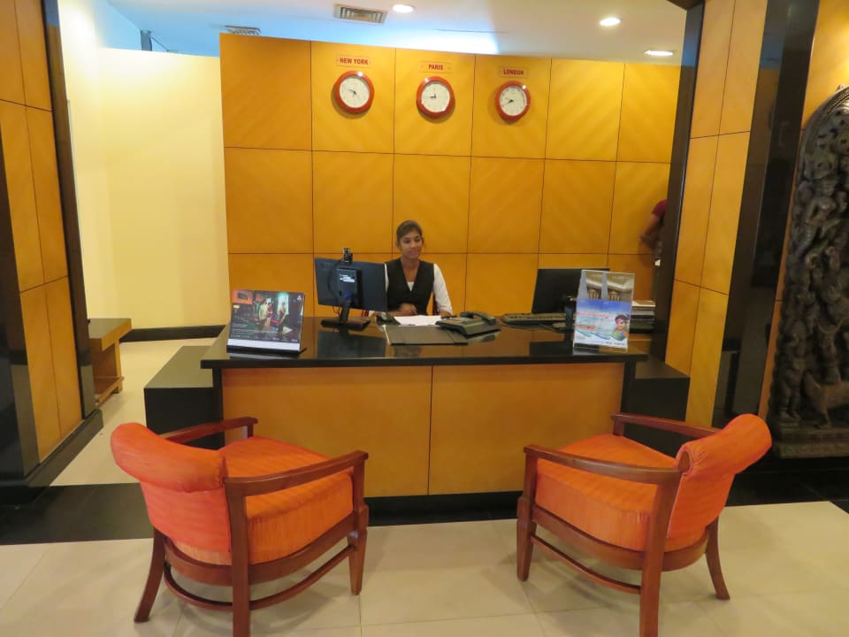 Lobby Hotel Fortune Pandiyan