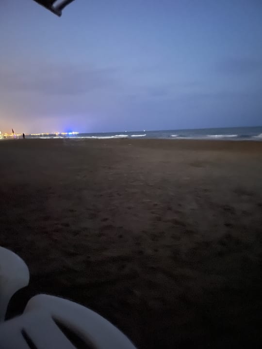 Strand Calimera Hane Garden