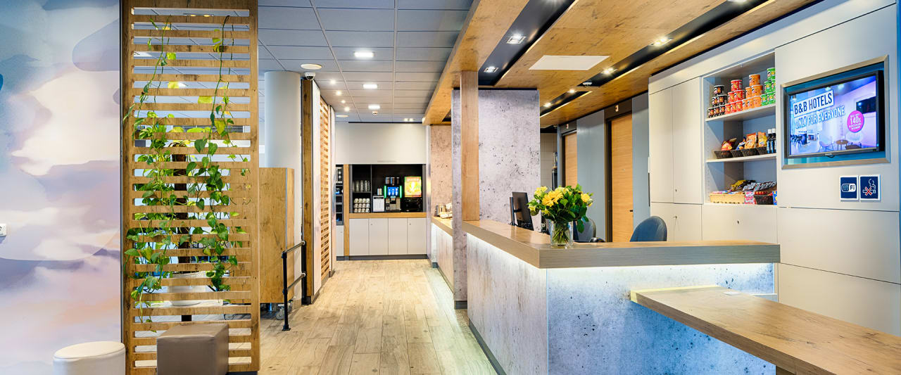 Lobby B&B Hotel Amsterdam-Zaandam