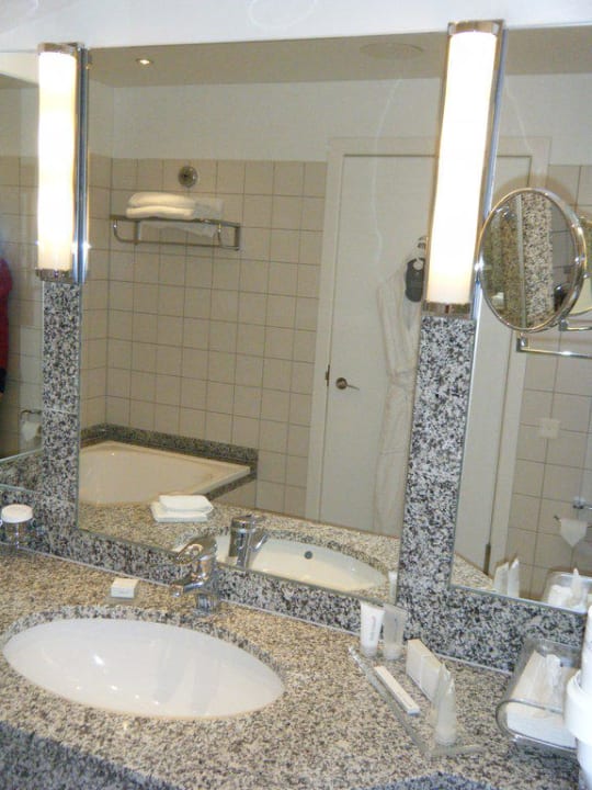 Waschtisch Hilton Munich Airport