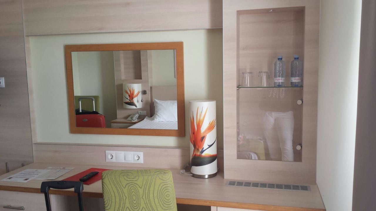 Schöne große, moderne Zimmer Bull Costa Canaria & Spa - Adults only