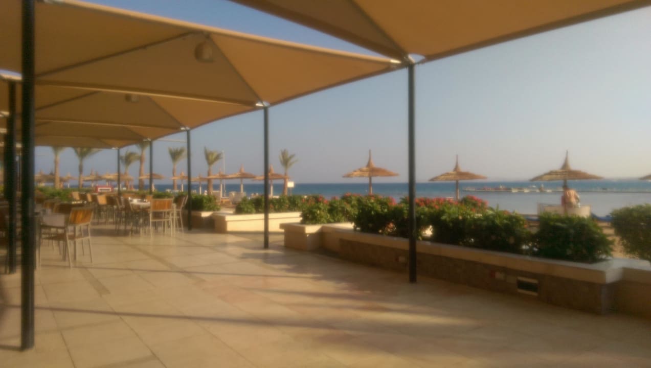 Si Omar Restaurant Terrasse Beach Albatros Resort