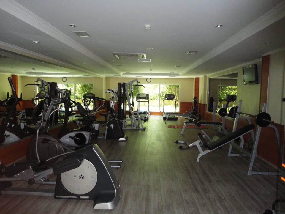 Спортивные тренажёры Belek Beach Resort Hotel