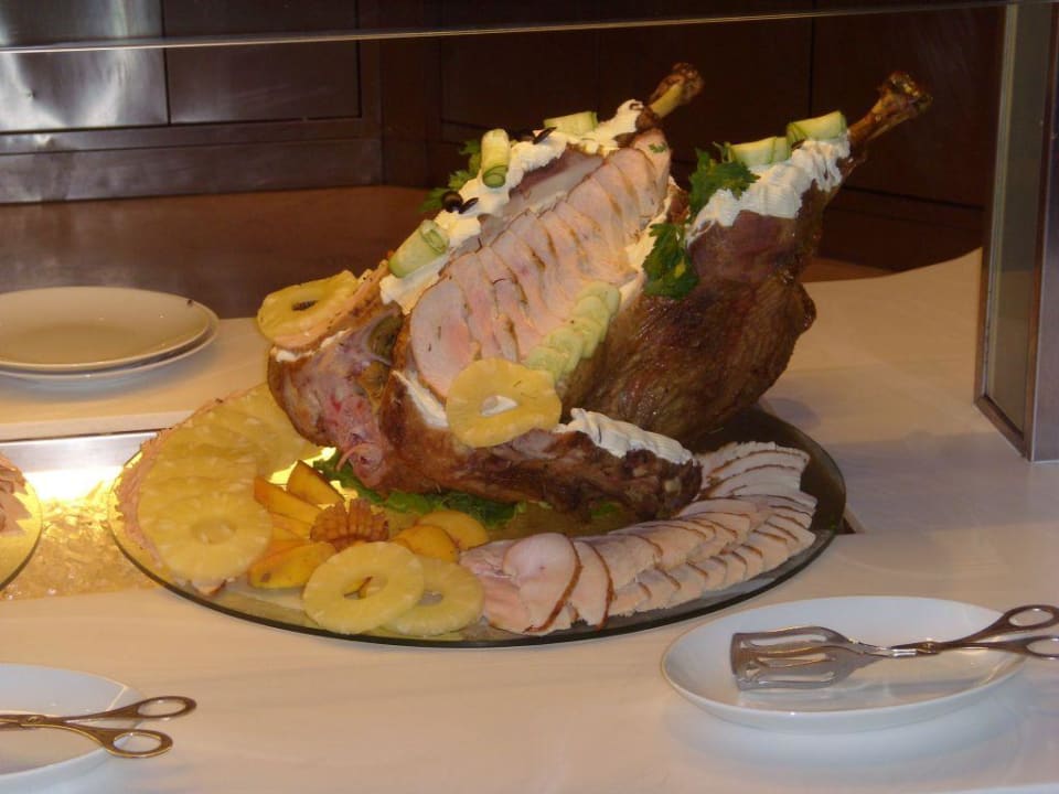 Truthahn zum Abendessen Radisson Blu Palace Resort & Thalasso Djerba