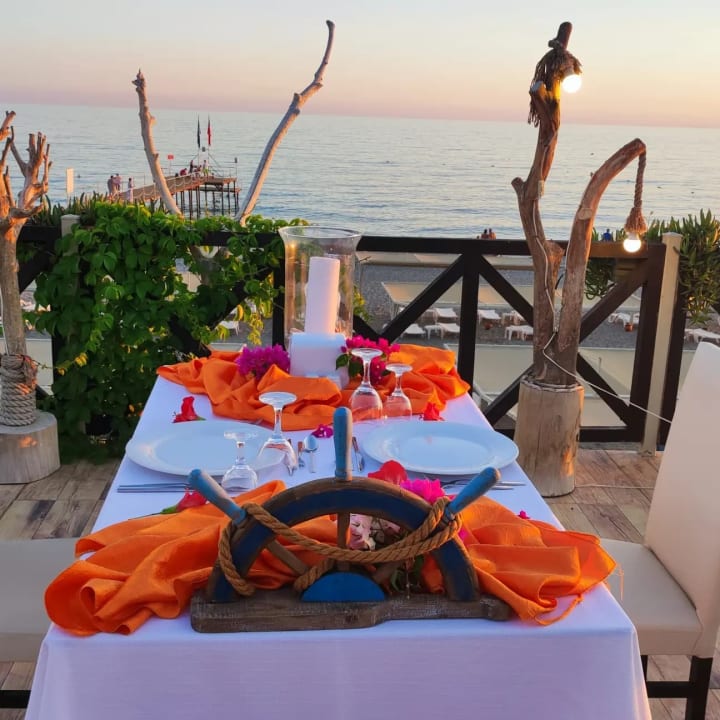 Gastro Club Turtas Beach Hotel