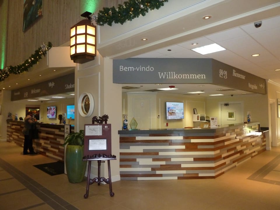 Rezeption DoubleTree Hotel by Hilton Orlando at SeaWorld