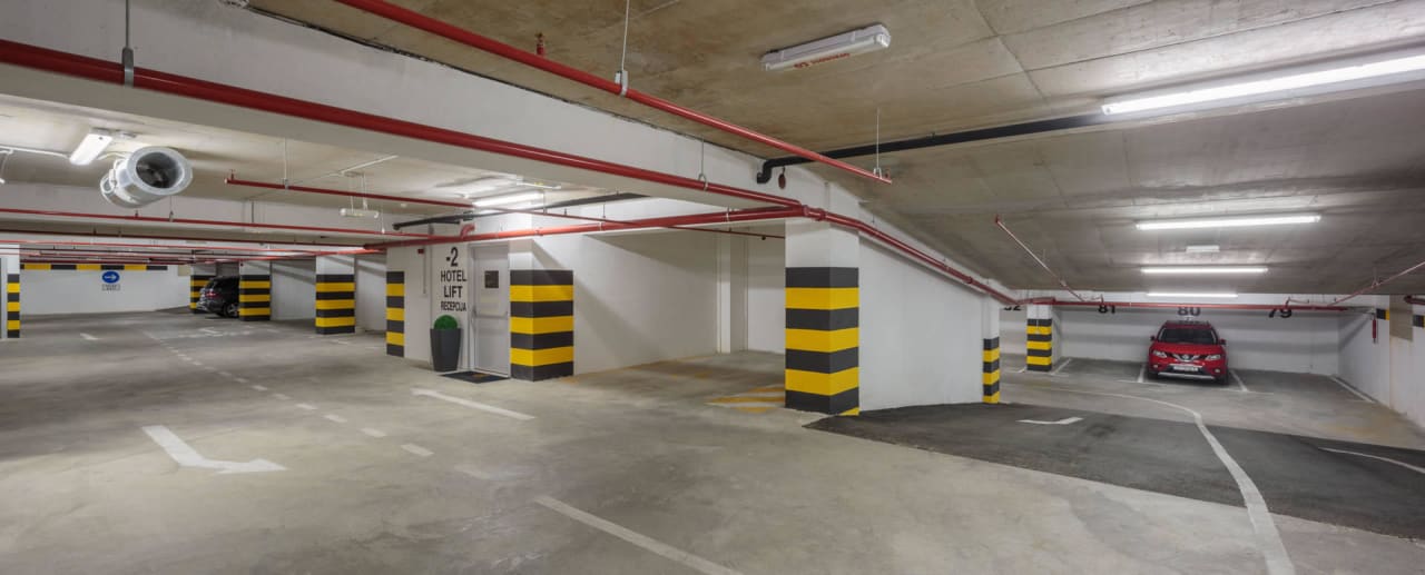 Garage Dioklecijan Hotel & Residence