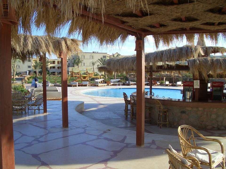 Die Poolbar Regency Plaza Aqua Park & Spa