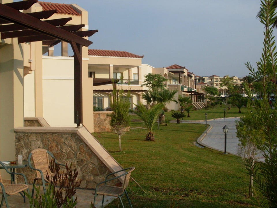 Appartments links Lindos Princess Beach Resort & Spa