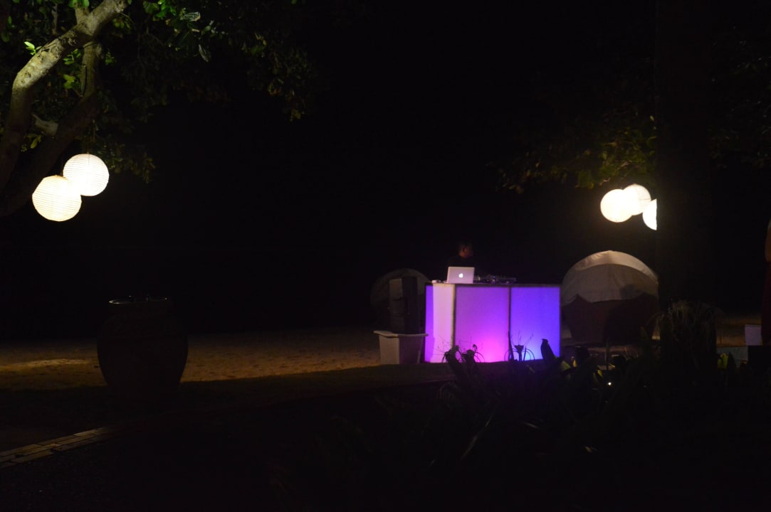 DJ beim IKAN Restaurant The Westin Resort Nusa Dua, Bali