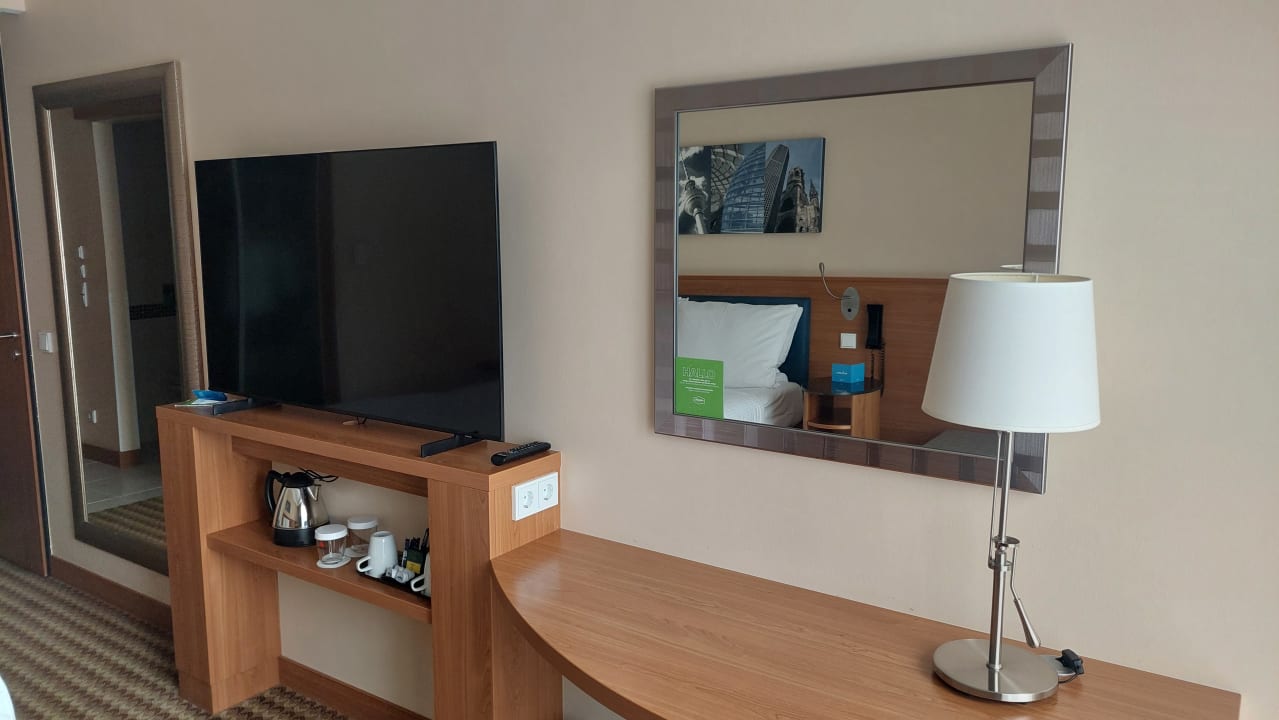 Zimmer Hampton by Hilton Berlin City West