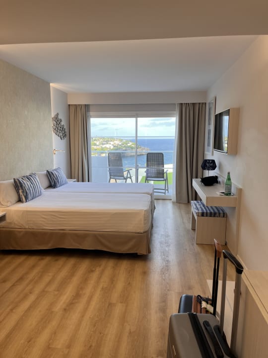 Zimmer blau punta reina