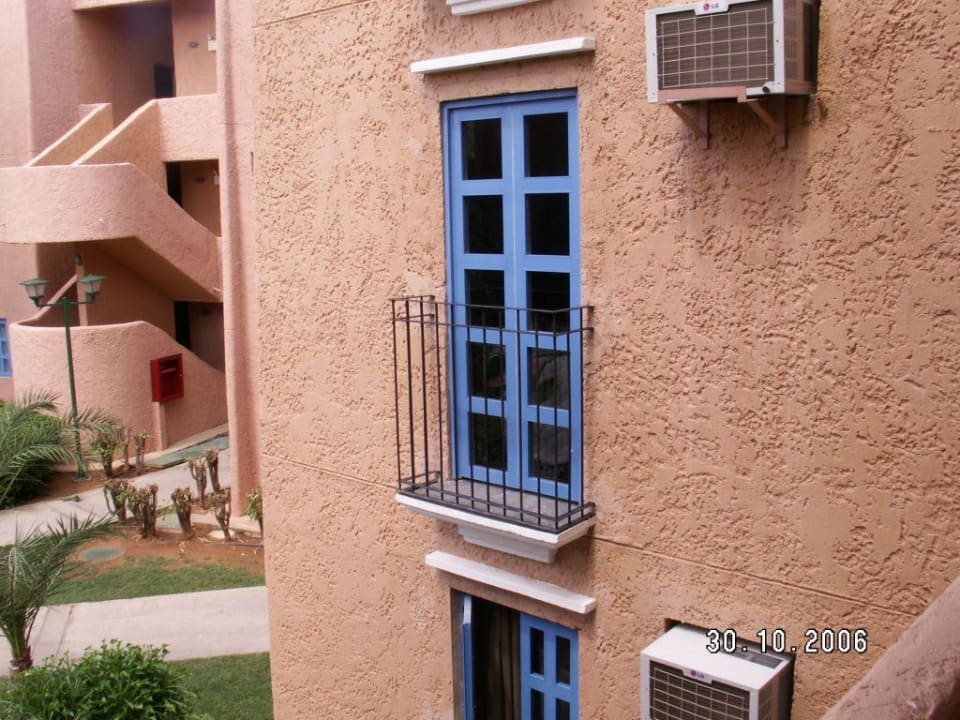 Das soll ein Balkon sein! Hotel Costa Caribe Beach