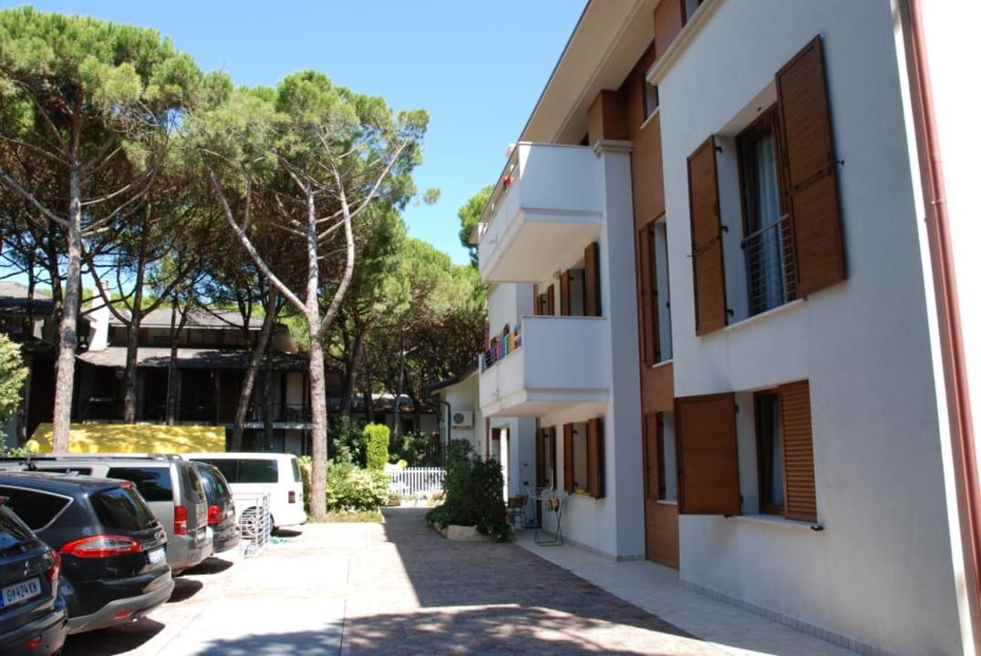 Rückseite der Dependance Suite Park Hotel Pineta - Family Relax Resort