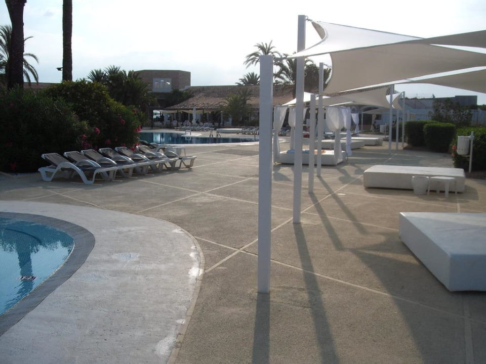 Poolanlage Destino Pacha Ibiza Resort - Adults only