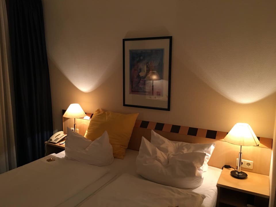 Zimmer 420 ACHAT Hotel Dresden Elbufer