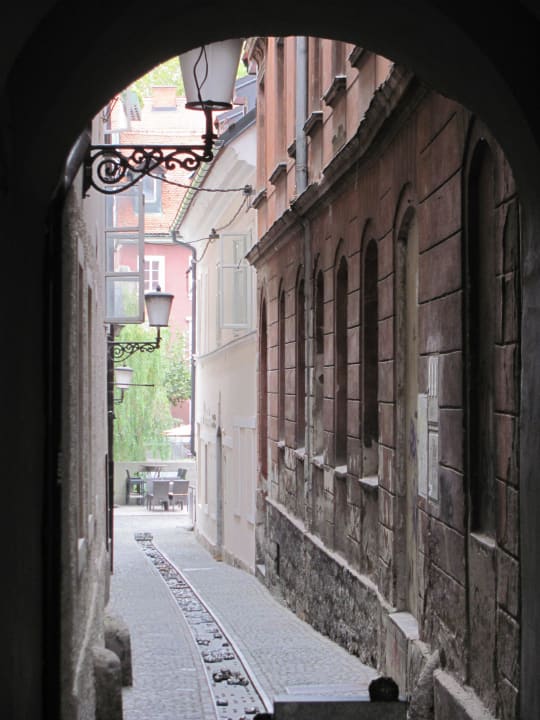 Mescanka at the end of the street Apartments Mescanka