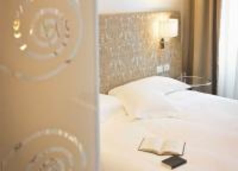 Camera classic con vetrata decorata Hotel Duchi Vis à Vis