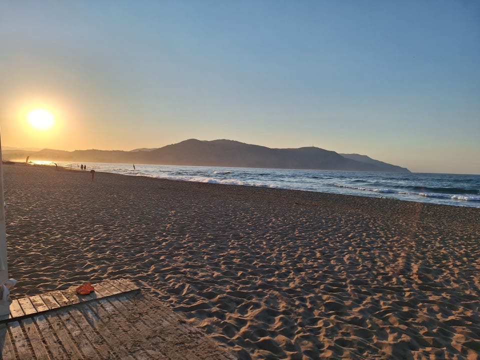 Strand Anemos Luxury Grand Resort