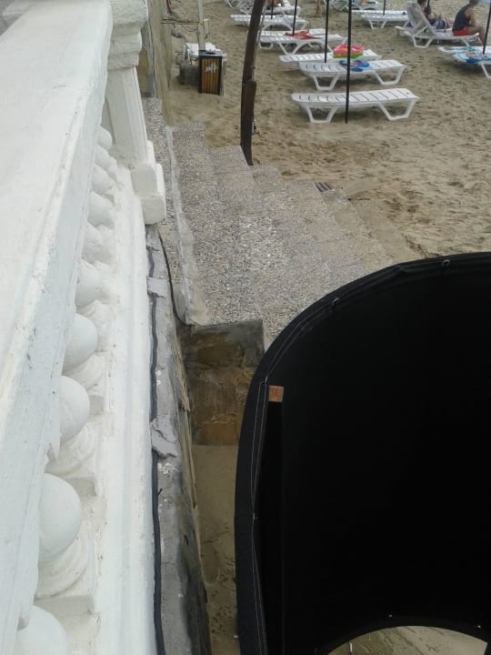 Kabel liegt frei ( Kinder ) Hotel Atrium Beach