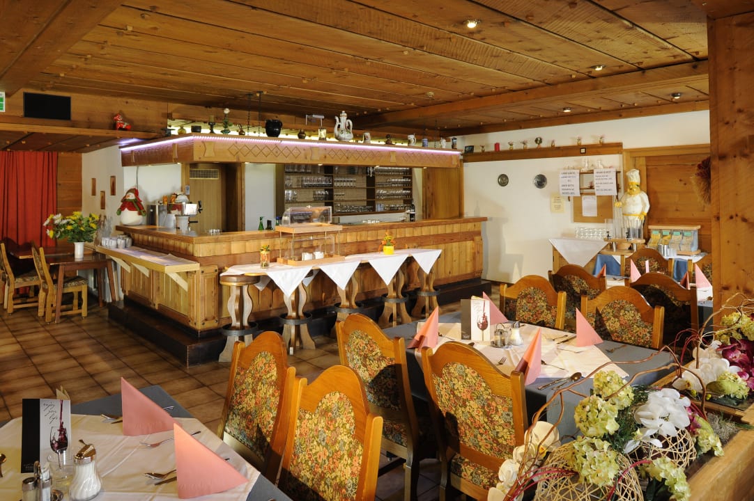 Bar/Retaurant Hotel Pezina