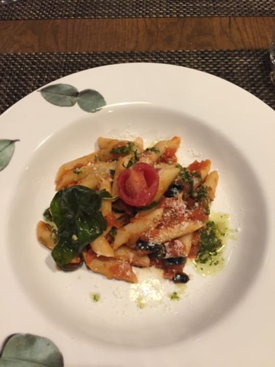 Gastro Acanthus Cennet Barut Collection