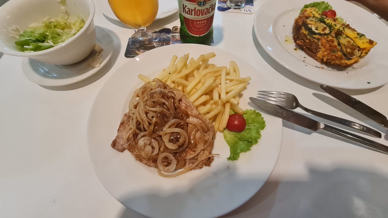 Gastro Hotel & Apartments Vila 4m