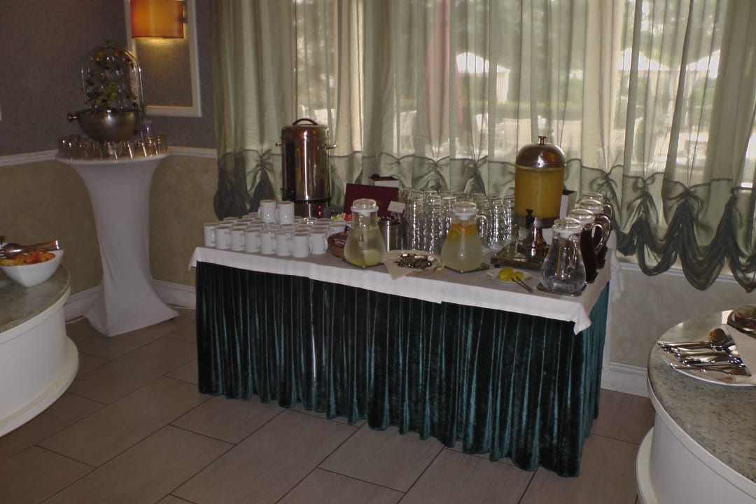 Frühstück Grand Hotel & SPA Primoretz