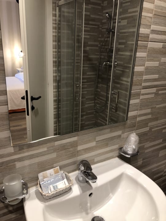 Zimmer Hotel Blue Marine