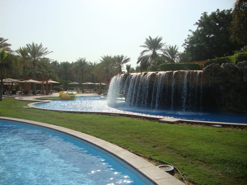 Pool Emirates Palace Mandarin Oriental