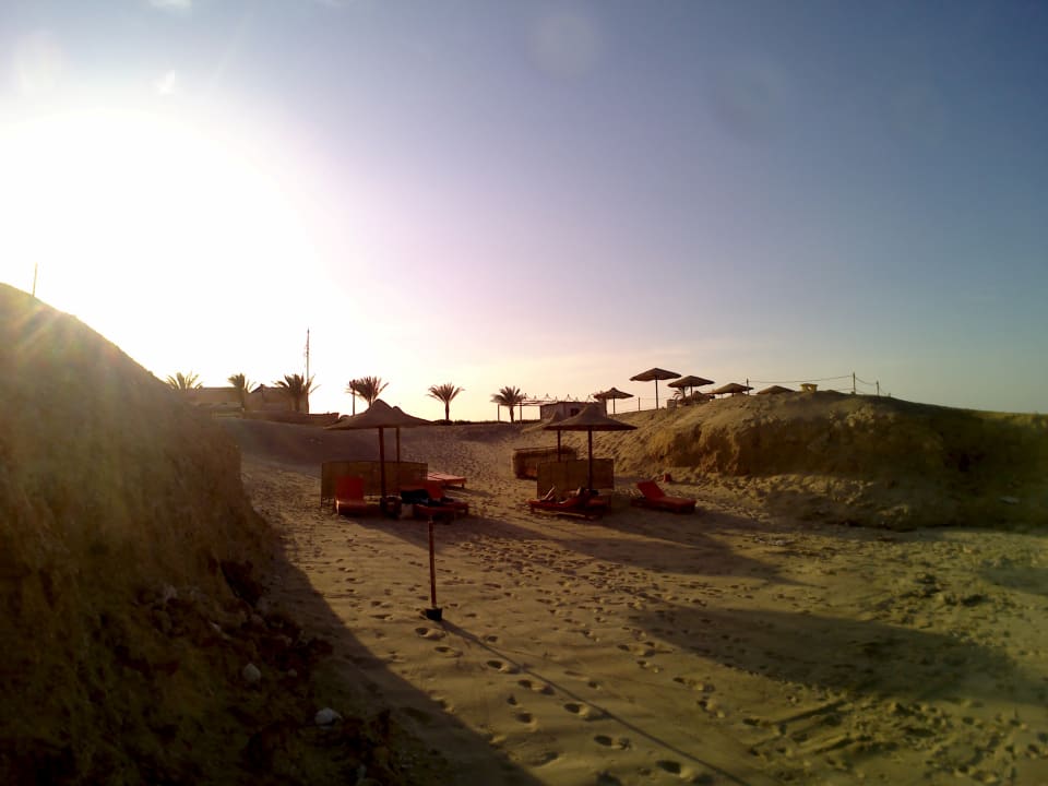 Strand Rohanou Beach Resort