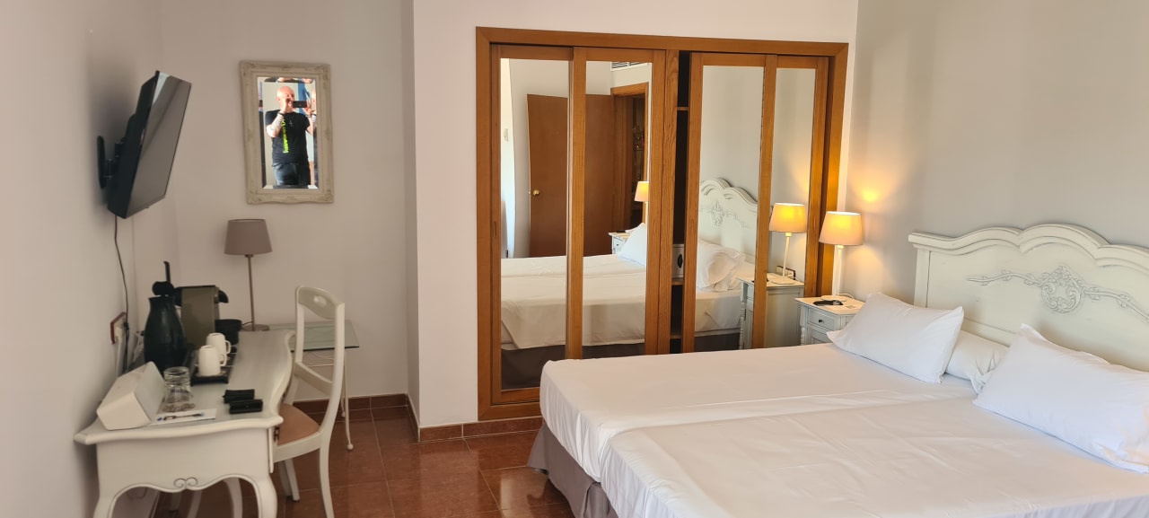 Zimmer Universal Hotel Neptuno - Adults Only