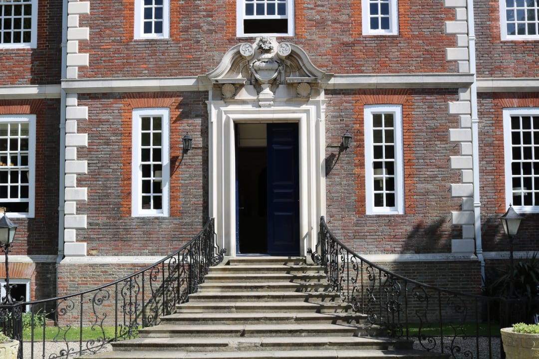 Lobby The Salutation Hotel, Restaurant and Gardens