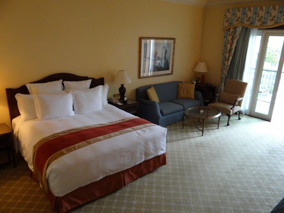 Schlafzimmer Deluxe Room The Ritz-Carlton, Dubai