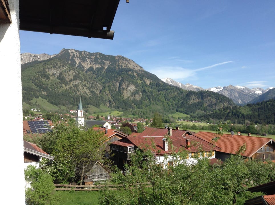 Blick vom Balkon auf Hindelang Gästehaus Wineberger
