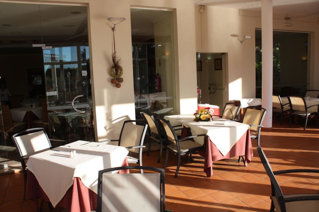 Restaurant außen Hotel Clube Porto Mos