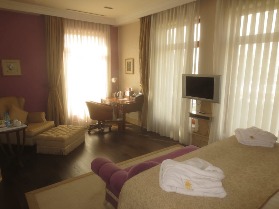 Zimmer Hotel Excelsior Baku