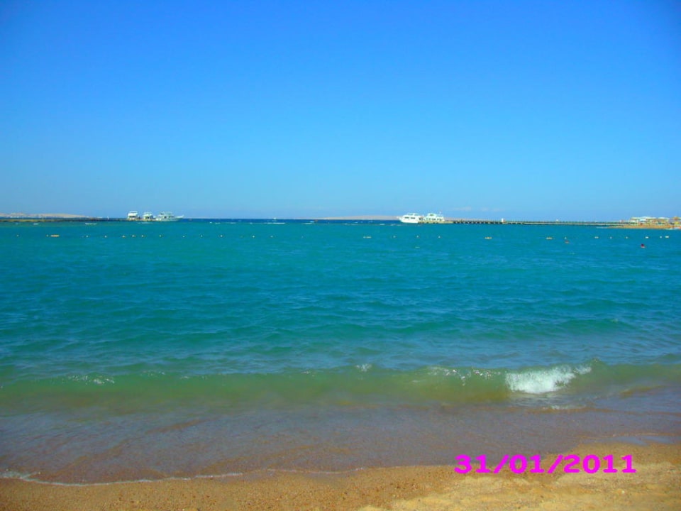 Das Rote Meer vom Strand aus gesehen  Pickalbatros Dana Beach Resort - Hurghada