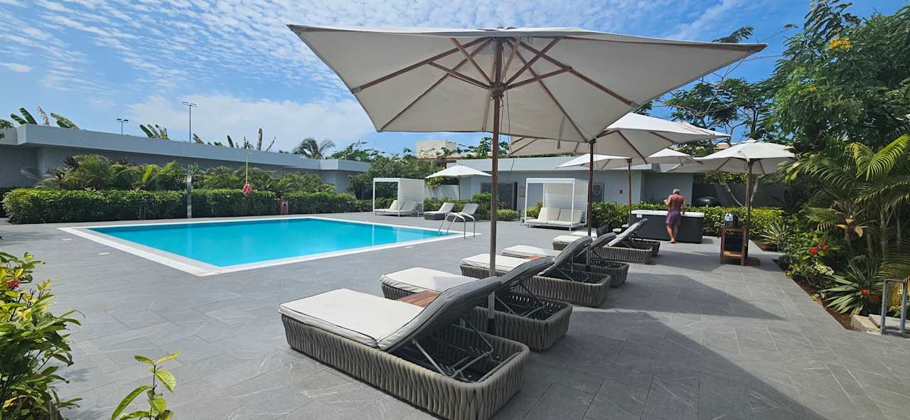 Pool The Mora Zanzibar