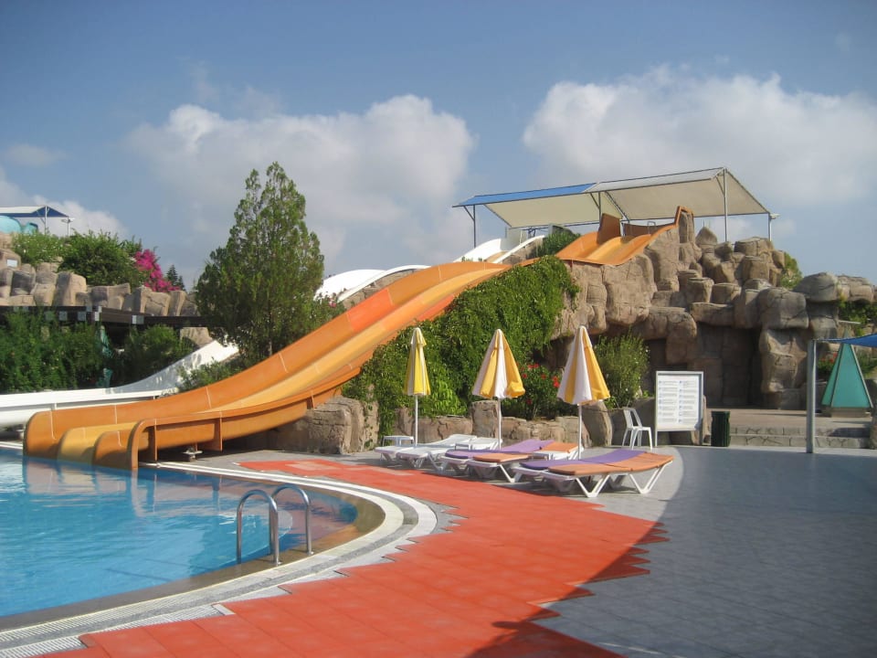 Aquapark VONRESORT Golden Coast