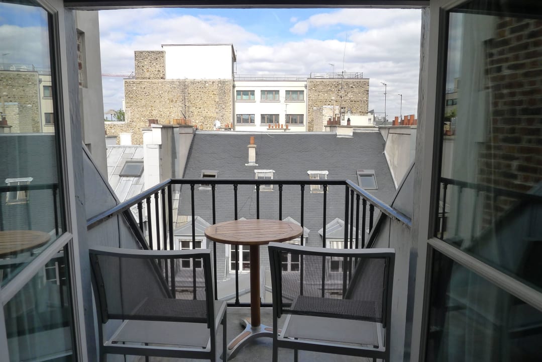 View with balcony Hotel The Westin Paris