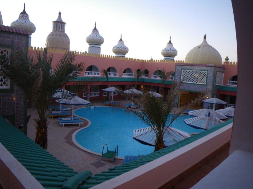 Ausblick vom Balkon Zimmer 415 Pickalbatros Alf Leila Wa Leila Resort - Neverland Hurghada