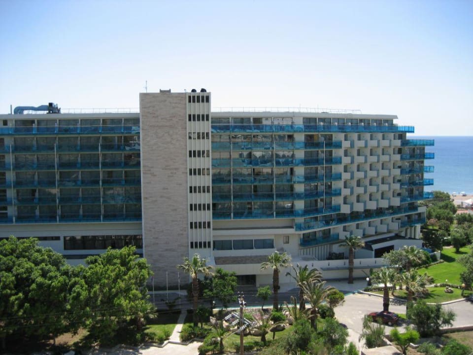 Vom Calypso Palace aus betrachtet Hotel Calypso Beach