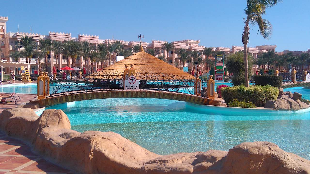 Pool Pickalbatros Palace Resort