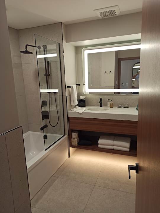 Zimmer Naturally Pacific Resort